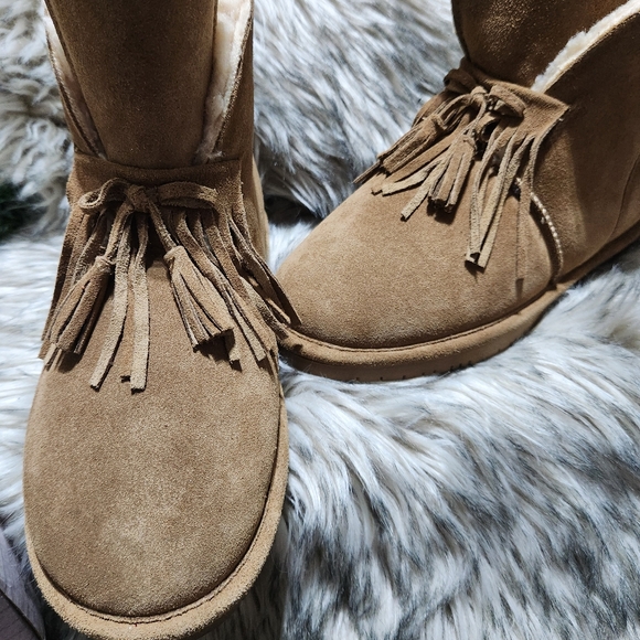 BearPaw Suede Christie  boot size 12Wide Hickory - Picture 4 of 7